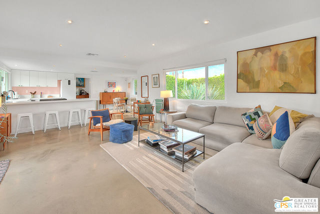 Property photo of 2332 N San Clemente RD