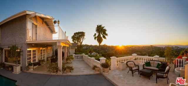 Property photo of 20967 Bandera ST