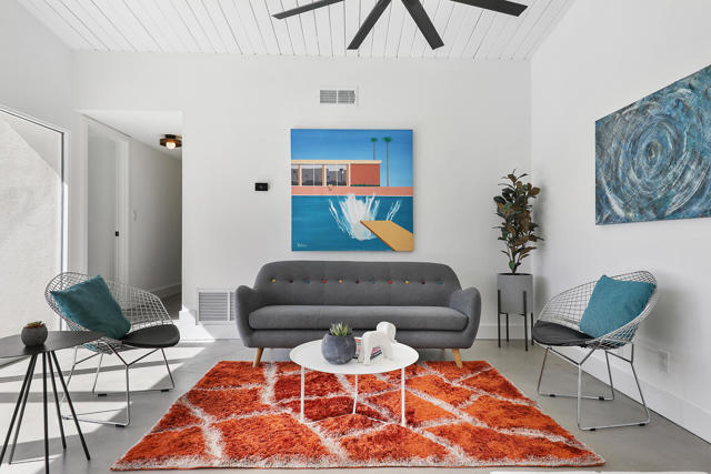 Property photo of 2041 S Calle Palo Fierro