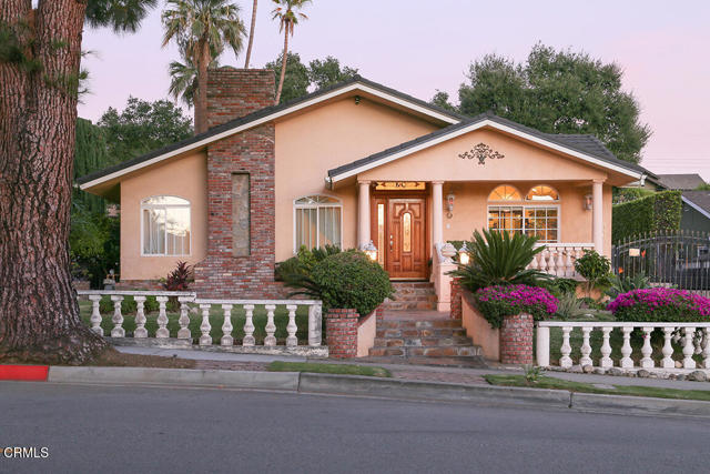 Photo of 426 N Canyon Bl