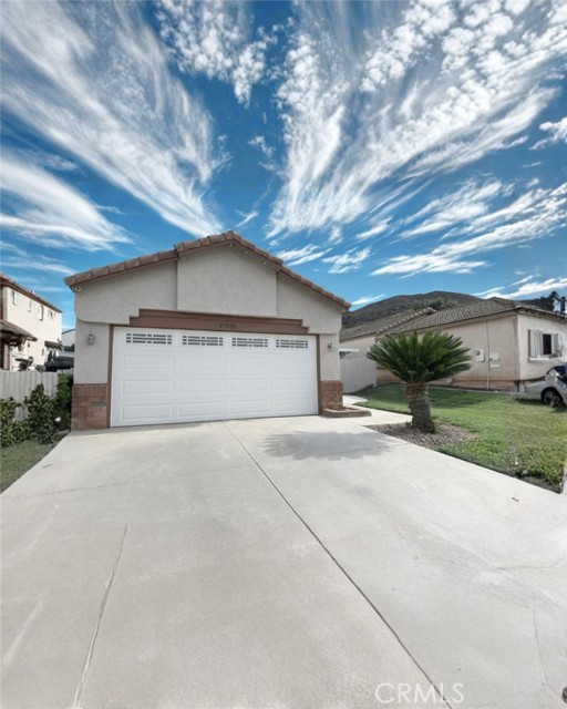 Photo of 27968 Red Dawn