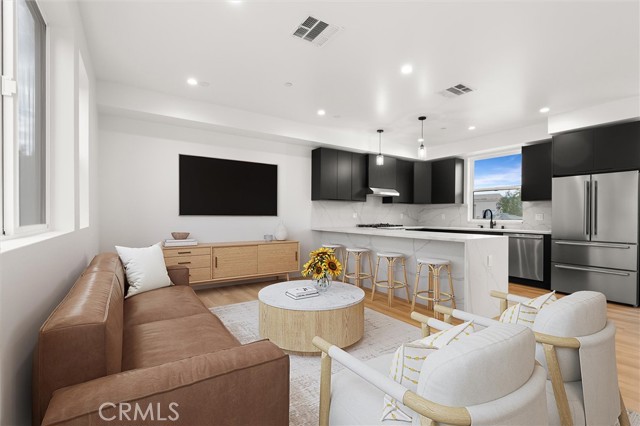 Property photo of 11408 W Calvert ST