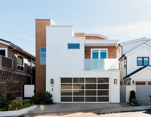 Property photo of 44 Balboa