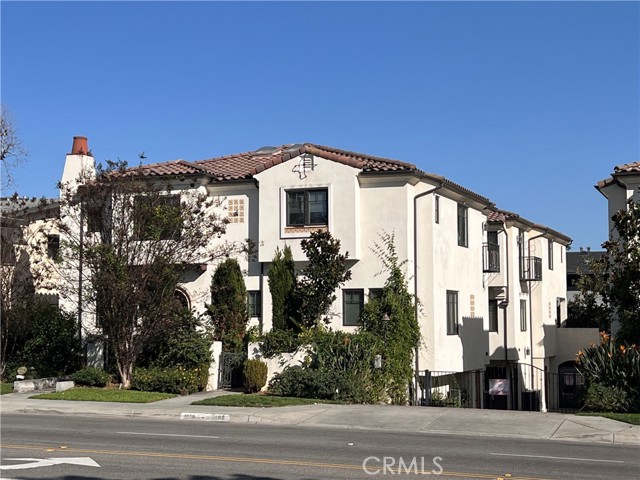 Property photo of 1058 Sunset BL