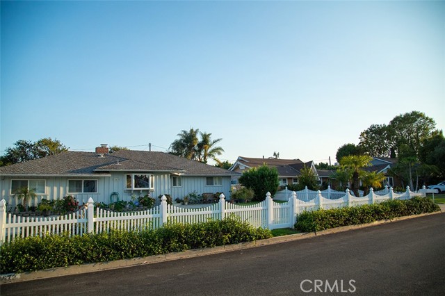 Property photo of 18672 Spaulding AV