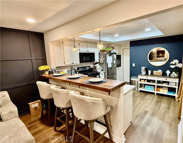 Property photo of 1430 E Foothill BL