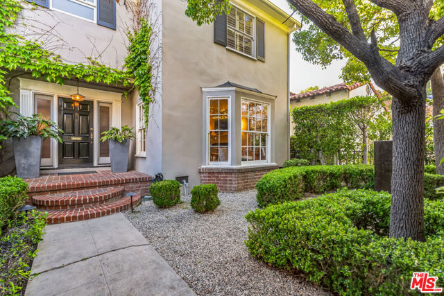 Property photo of 3319 Lowry RD