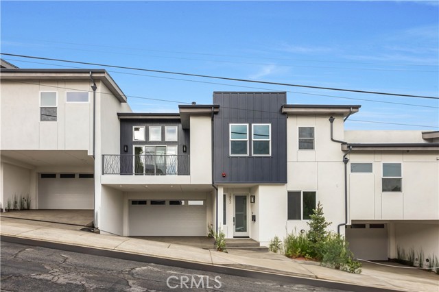 Property photo of 1802 Blossom Lane
