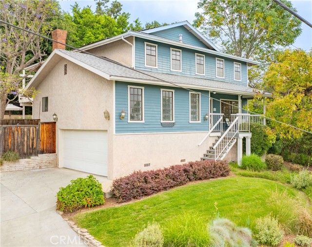 Property photo of 803 Crescent DR