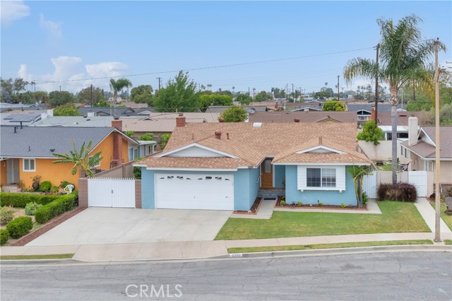 Property photo of 8381 E Hendrie ST