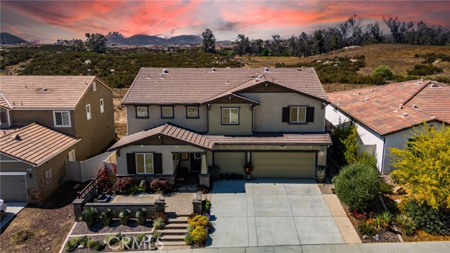 Property photo of 28667 Clearview ST