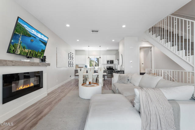 Property photo of 5664 Hazeltine AV