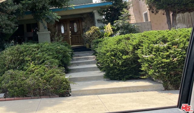 Property photo of 5429 Chesley AV