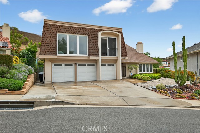 Property photo of 3807 Via Manzana