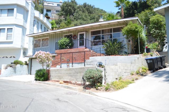 Property photo of 550 Arch PL