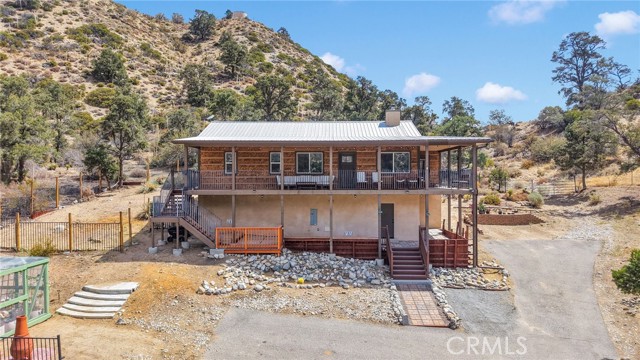 Property photo of 7635 Desert Front RD