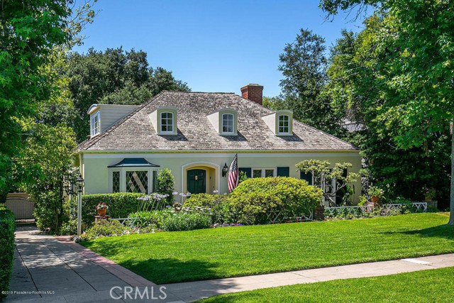 Property photo of 2370 Melville DR