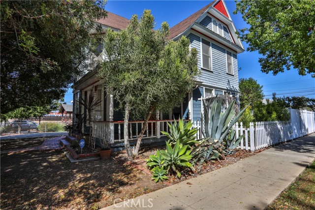Property photo of 623 S Merrill ST