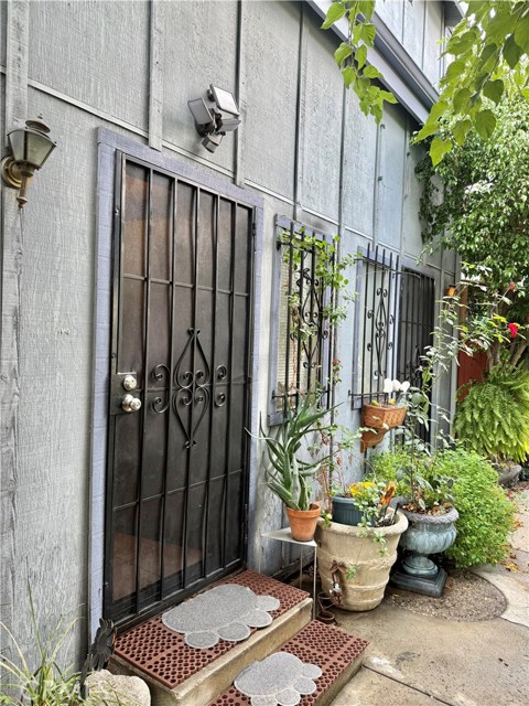 Property photo of 9346 Van Nuys Blvd