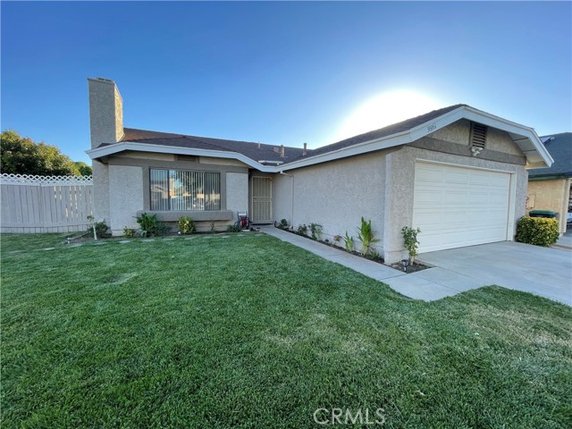 Photo of 36961 Spanish Broom Dr,