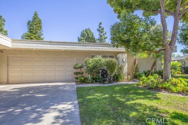 Property photo of 5582 Via Dicha