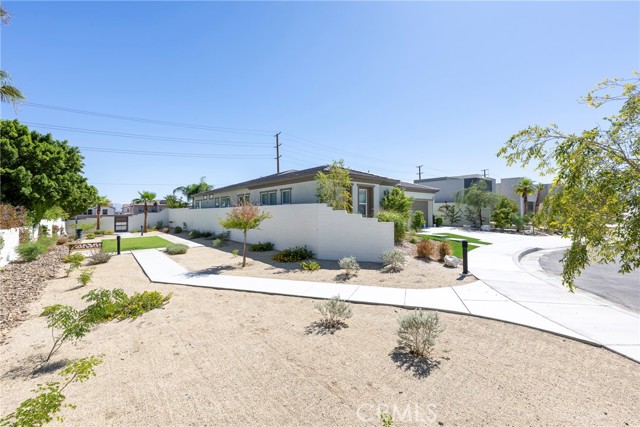 Property photo of 49794 Solstice PL