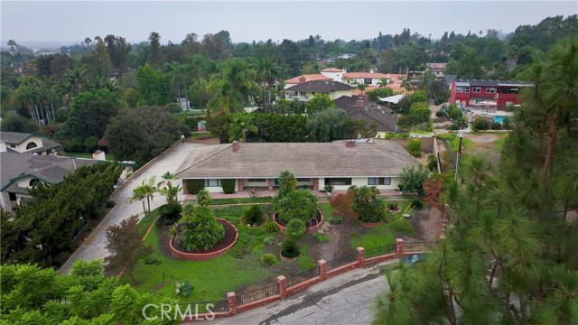 Property photo of 8615 Via Santa Cruz AV