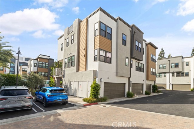 Photo of 712 S Grable Circle