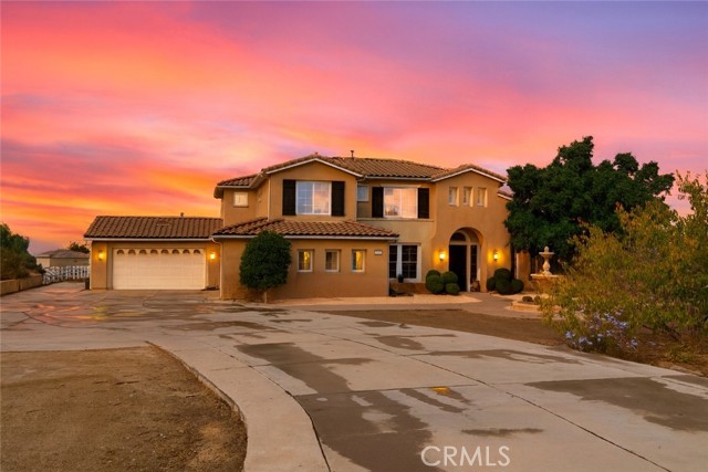 Property photo of 18563 Sunset Knoll
