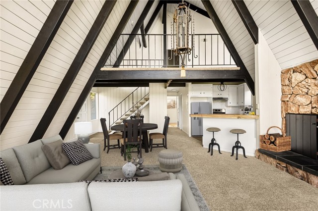 Property photo of 206 S Fairway