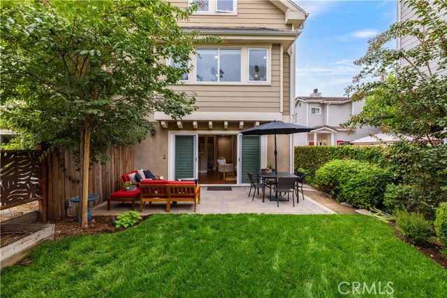 Property photo of 78 N Sierra Bonita AV