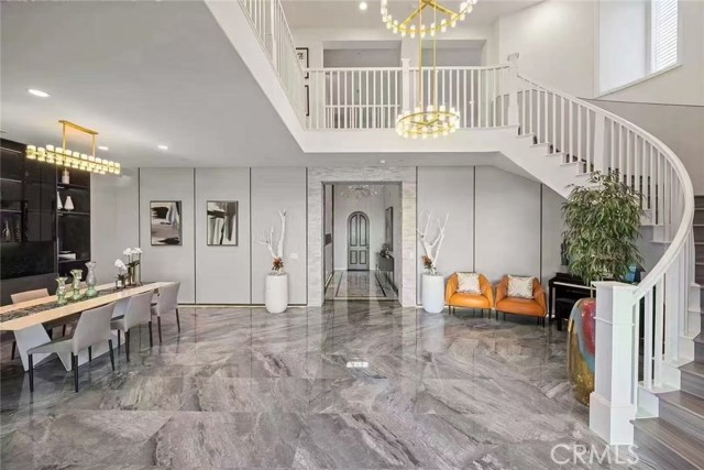 Property photo of 5502 Heritage Oak