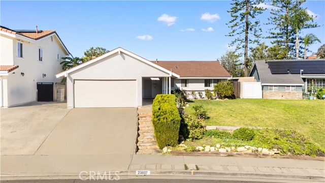 Property photo of 23837 Twin Pines Ln