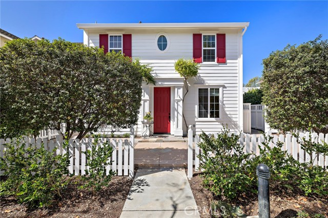 Property photo of 8 Earthen CT