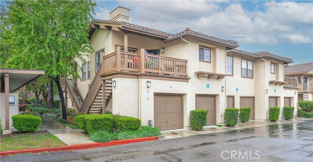 Property photo of 32 Abrigo