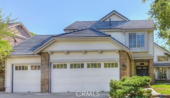 Property photo of 2 Wellesley CT