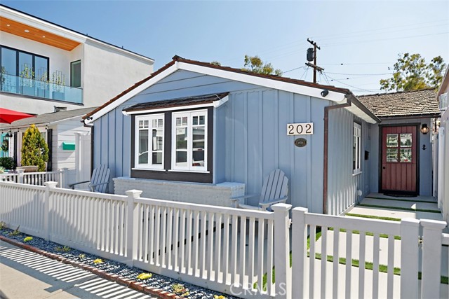 Property photo of 202 Onyx AV
