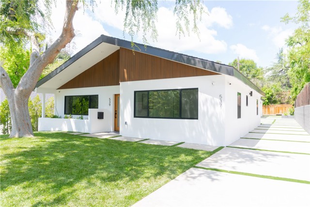 Property photo of 539 Avon AV