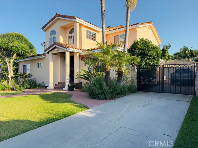 Property photo of 14542 Los Robles AV