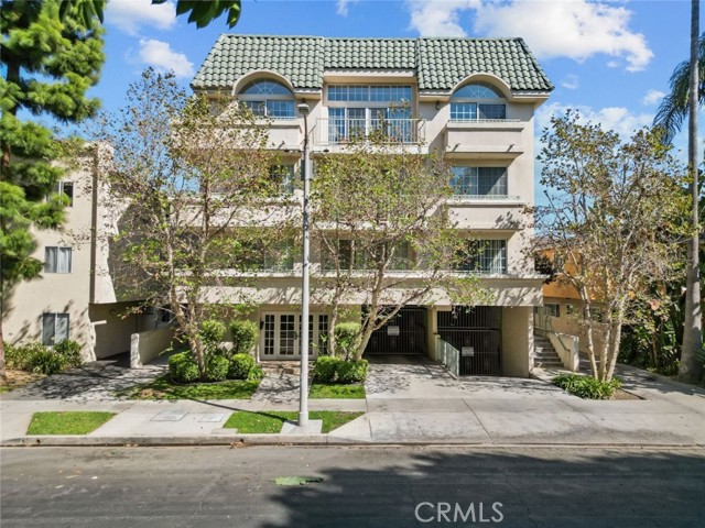 Property photo of 4348 Mammoth AV