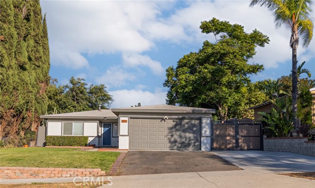 Property photo of 1919 Rainbow Ridge ST