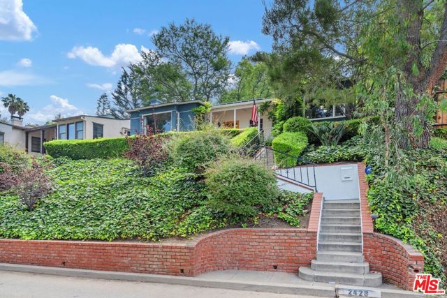 Property photo of 2428 Panorama TE