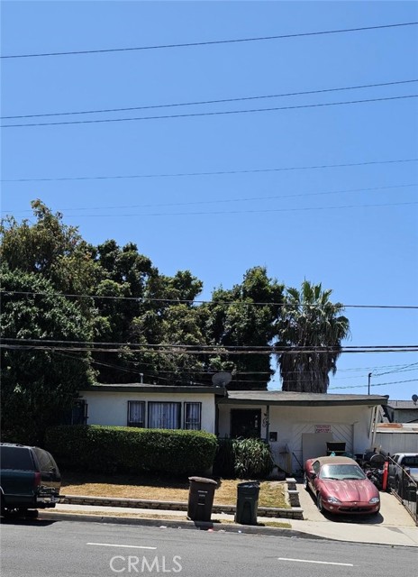 Property photo of 1108 W 120th ST
