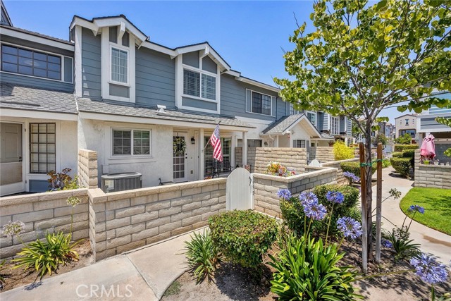 Property photo of 199 N Magnolia Avenue