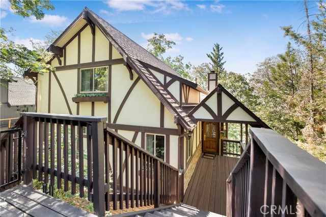 Property photo of 28992 Banff Dr