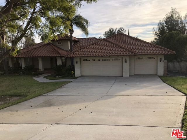 Property photo of 10723 Ridge Canyon RD