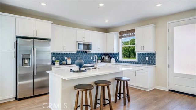 Property photo of 2601 E Hyde Paseo