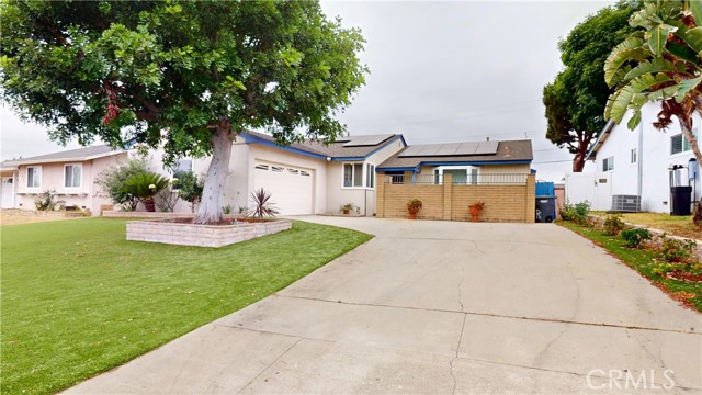 Photo of 15041 Excelsior Dr