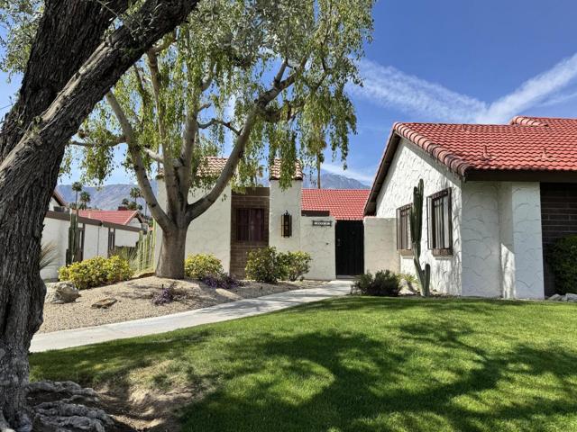 Property photo of 2255 E Miramonte CR