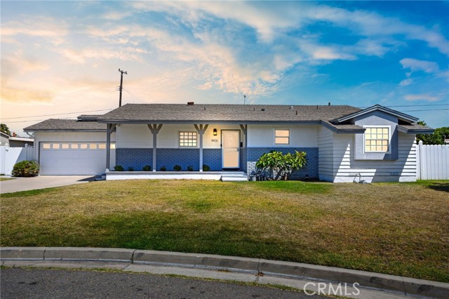 Property photo of 9931 Swallow LN